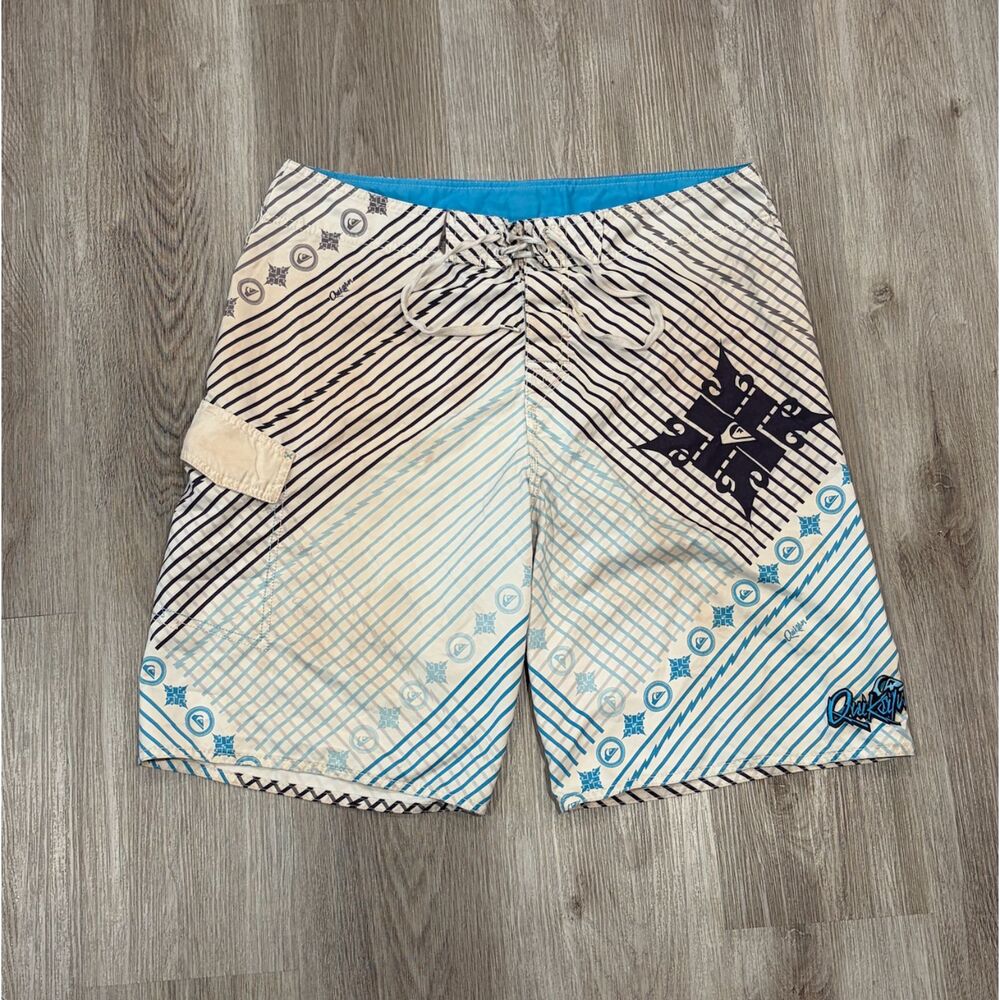 Vintage 00s Y2K Quiksilver Men's Size 35x10.5 Geometric Design Boardshorts EUC